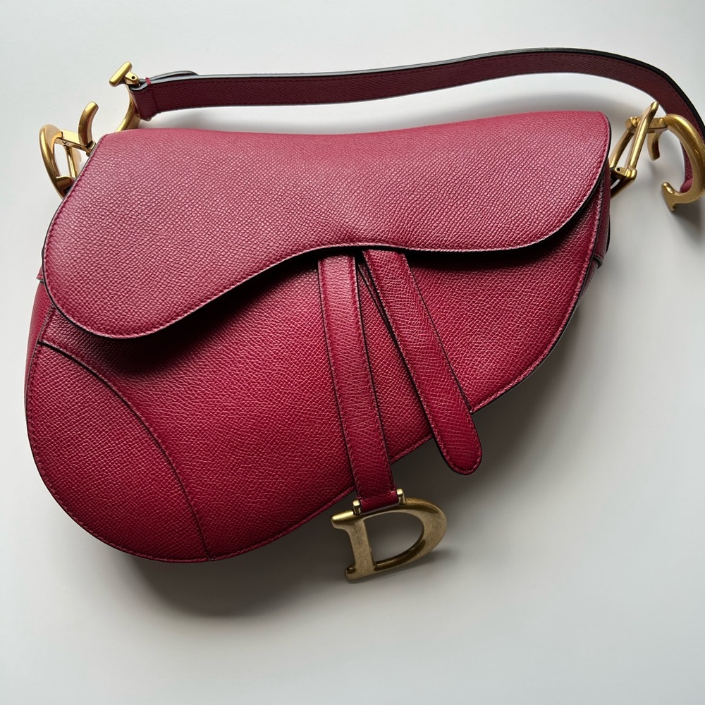 Dior classic saddle